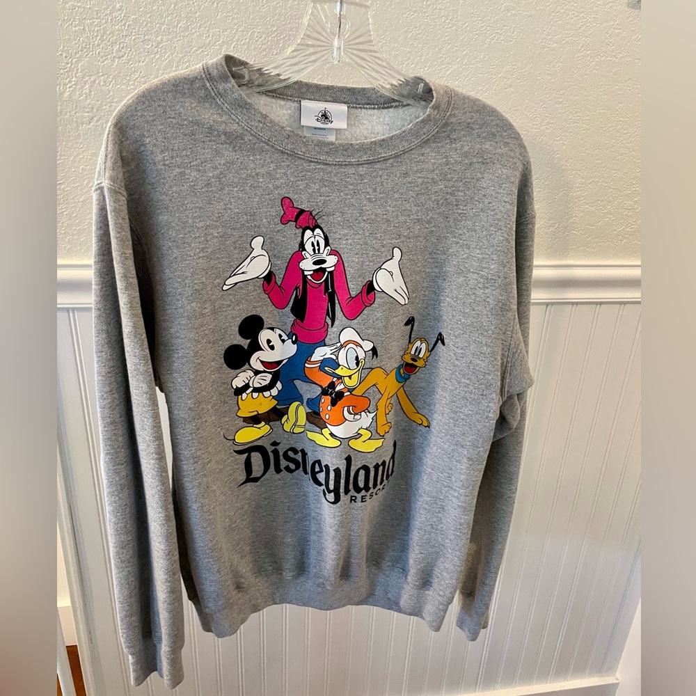 Vintage Disney grey crew neck sweatshirt - size medium